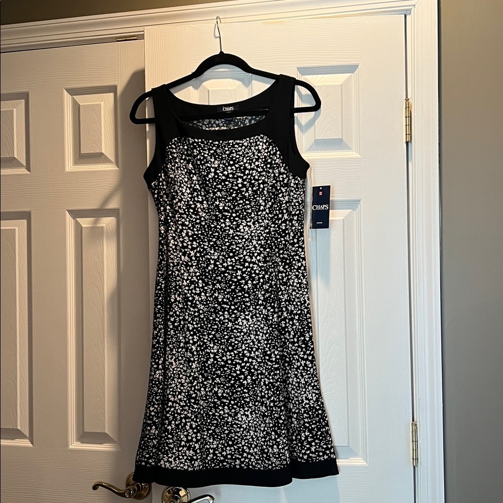 Chaps Black and White Floral Midi Dress size M